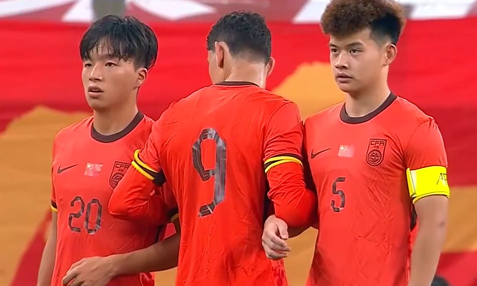 FIFA Club World Cup-14-0！8-1！亚洲杯一夜6场惨案，日韩澳伊全胜，中国男足形势不妙