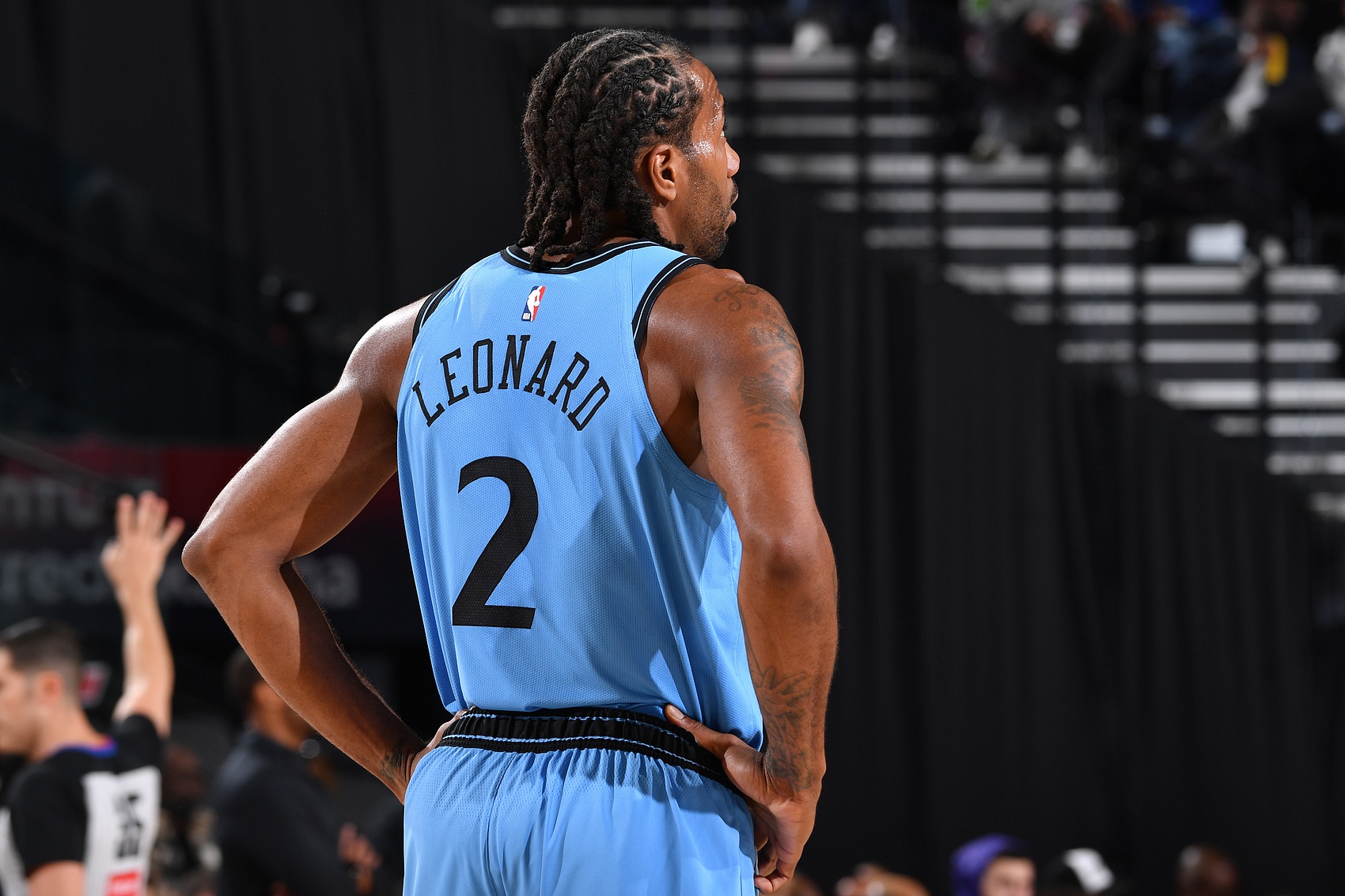 有1%股份！快船小股东曾向诈骗公司支付200万 其是鲍尔默大学室友