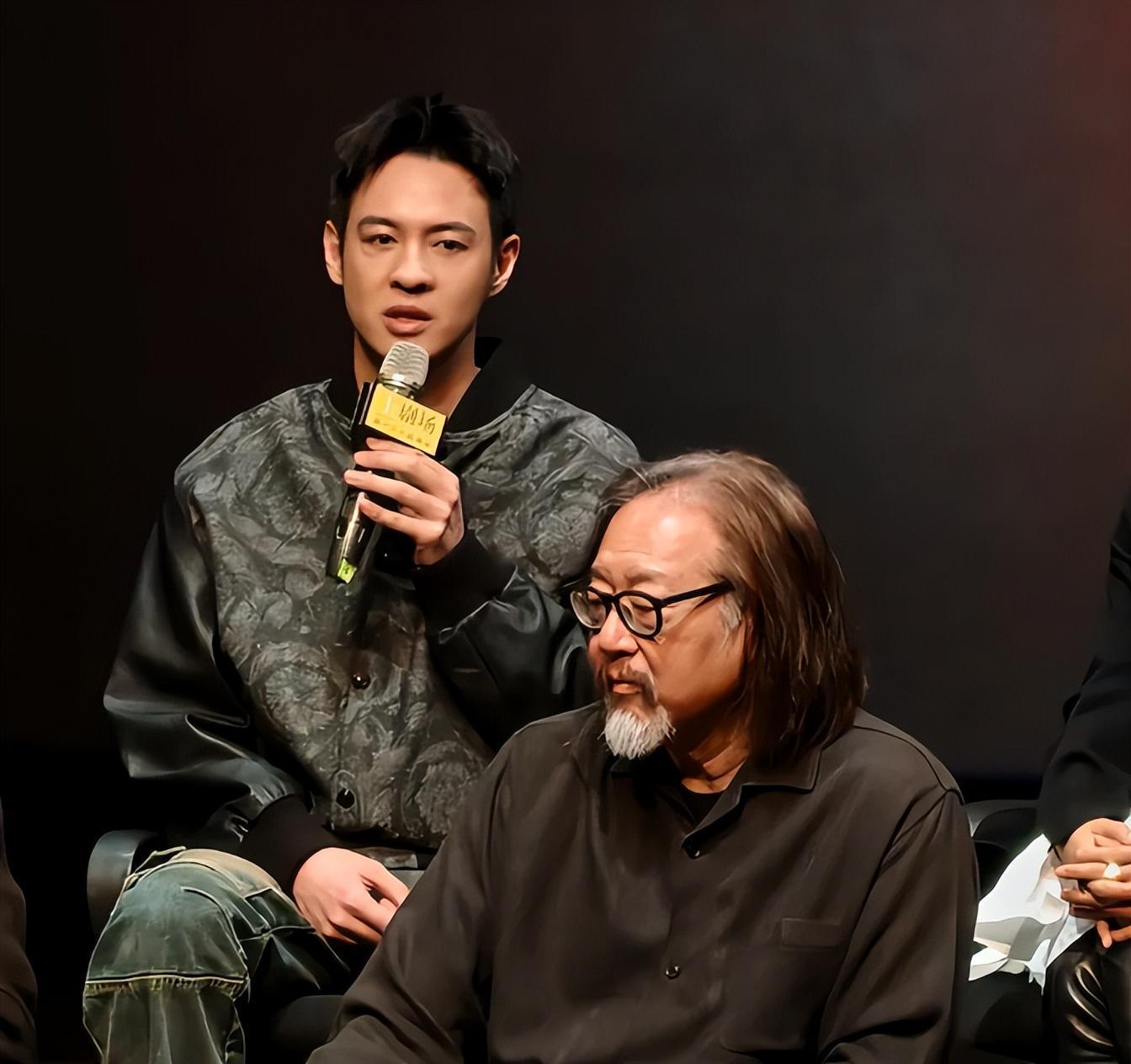 FIFA Club World Cup-老戏骨上海再聚首，李立群满脸痘坑，金士杰干瘪，林依晨板牙抢镜